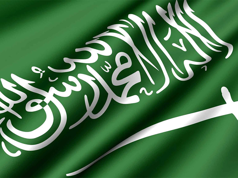 فيديو لشاب يبكي فرحًا بإتمام حفظ القرآن الكريم يثير إعجاب المغردين